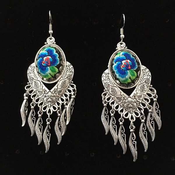 thailand boho vintage tibetan silver tassels ear hook tribal earrings handmade blue flower long hanging earrings nationality, Golden
thailand boho vintage tibetan silver tassels ear hook tribal earrings handmade blue flower long hanging earrings nationality, Golden