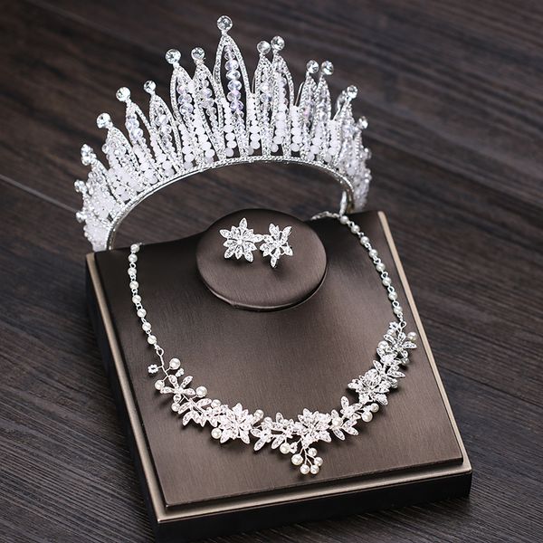 3 pcs/set baroque exquisite crown bride big crown wedding accessories rhinestone pearl bride diadem tiara hair ornaments, Golden;white
3 pcs/set baroque exquisite crown bride big crown wedding accessories rhinestone pearl bride diadem tiara hair ornaments, Golden;white
