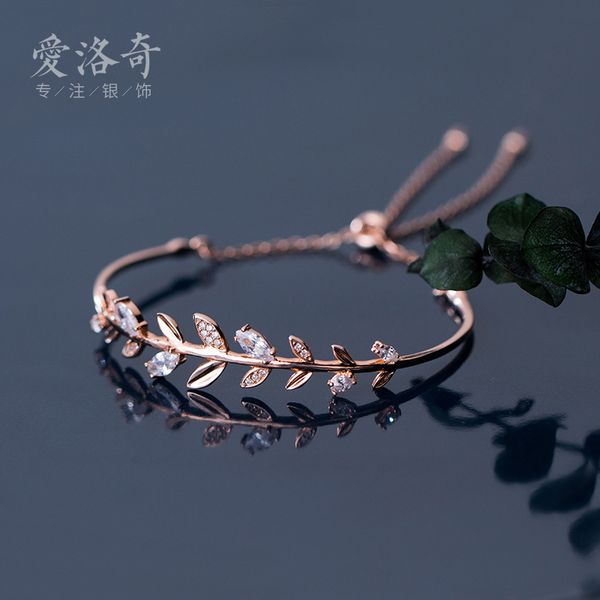 s925 silver bracelet female korean-style fresh diamond set leaves adjustable artistic olive leaf hand jewelry, Golden;silver
s925 silver bracelet female korean-style fresh diamond set leaves adjustable artistic olive leaf hand jewelry, Golden;silver