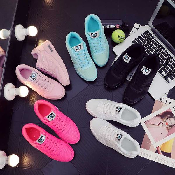 bg 2020 new spring summer men women lovers style breathable lightweight running shoes air sole shoes size 5-10
bg 2020 new spring summer men women lovers style breathable lightweight running shoes air sole shoes size 5-10