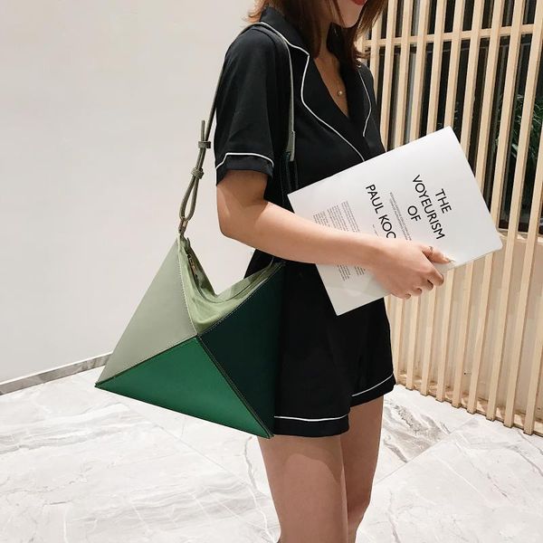 2020 new fashion crossbody bags for women 2020 triangle shoulder messenger bag female travel handbags totes beach bolsa feminina
2020 new fashion crossbody bags for women 2020 triangle shoulder messenger bag female travel handbags totes beach bolsa feminina