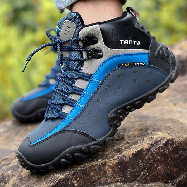 super warm men winter boots quality suede leather men boots fur plush snow winter shoes for outdoor shoes, Black
super warm men winter boots quality suede leather men boots fur plush snow winter shoes for outdoor shoes, Black