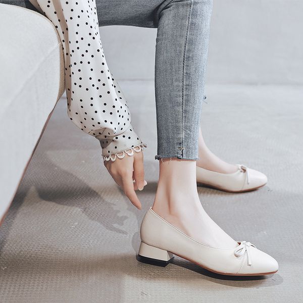 genuine leather single shoe woman 2020 money ladle shoes sweet mary jane grandma shoe concise one pedal leather shoes, Black
genuine leather single shoe woman 2020 money ladle shoes sweet mary jane grandma shoe concise one pedal leather shoes, Black