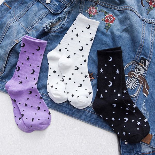woman casual letter socks novelty moon stars purple white black harajuku socks breathable motion cotton, Black;white
woman casual letter socks novelty moon stars purple white black harajuku socks breathable motion cotton, Black;white