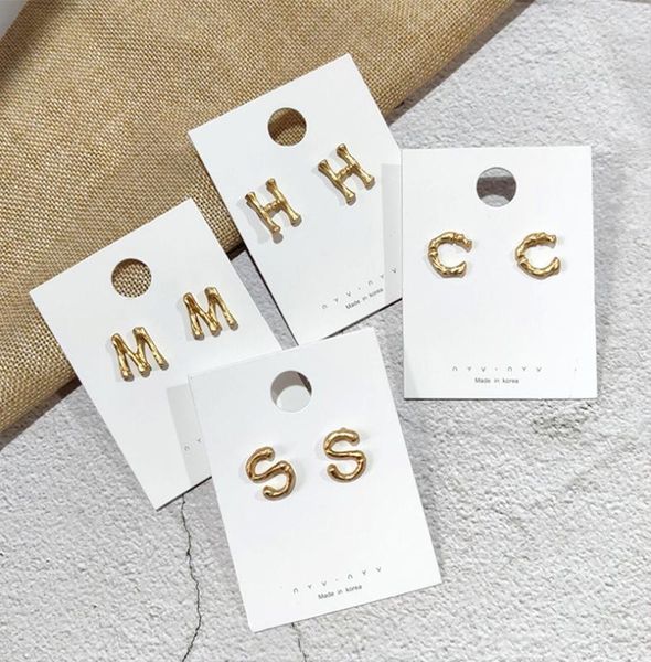 2020 fashion simple letter earrings geometric metal earrings elegant temperament, Golden;silver
2020 fashion simple letter earrings geometric metal earrings elegant temperament, Golden;silver