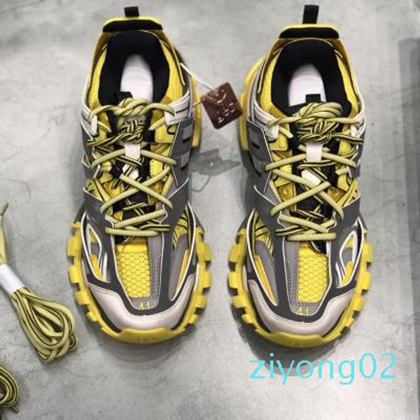 new fashion triple s track trainers men shoes designer clunky sneakers black orange ladies walking paris dirty z02
new fashion triple s track trainers men shoes designer clunky sneakers black orange ladies walking paris dirty z02