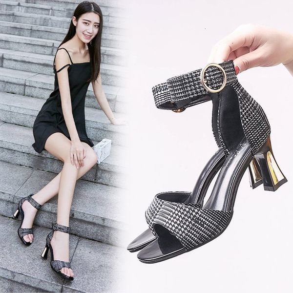 shoes womens new fashion sandals in summer 2019 south korean fashion coarse heels high heels sandals women, Black
shoes womens new fashion sandals in summer 2019 south korean fashion coarse heels high heels sandals women, Black