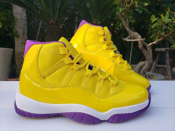 new low white bred 11 11s men women yellow basketball shoes concord 45 white metallic silver platinum tint space designer sneakers trainer, White;red
new low white bred 11 11s men women yellow basketball shoes concord 45 white metallic silver platinum tint space designer sneakers trainer, White;red