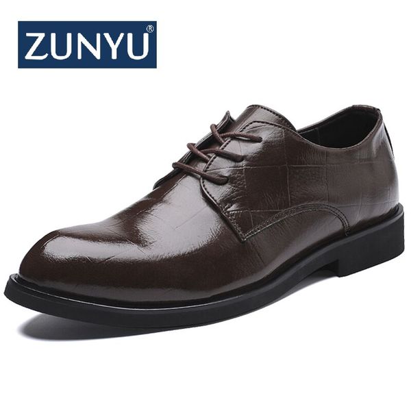 zunyu new men's quality patent leather shoes zapatos de hombre size black leather soft man dress shoes man flat classic oxford
zunyu new men's quality patent leather shoes zapatos de hombre size black leather soft man dress shoes man flat classic oxford