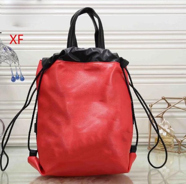 designer casual traveling backpack fashion leather women backpack man bag luxury large capacity travel women bag
designer casual traveling backpack fashion leather women backpack man bag luxury large capacity travel women bag