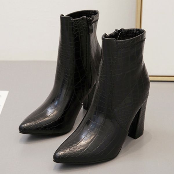 crocodile pattern winter boots for women zip botines 2019 feminina shoes chunky high heels ladies alligator boots, Black
crocodile pattern winter boots for women zip botines 2019 feminina shoes chunky high heels ladies alligator boots, Black