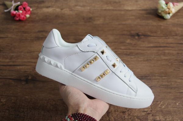 gift brand shoe, designer leather famous men, ladies walking casual shoes, gold nails c13, Black
gift brand shoe, designer leather famous men, ladies walking casual shoes, gold nails c13, Black