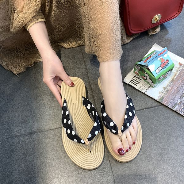 new 2019 summer beach flip flops slippers sandals women's slippers female printed flat sandals seaside flip flops dropshipping, Black
new 2019 summer beach flip flops slippers sandals women's slippers female printed flat sandals seaside flip flops dropshipping, Black