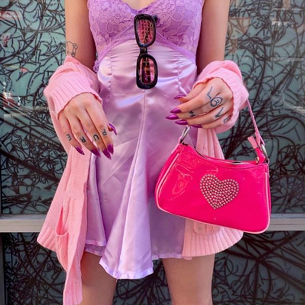 2020 women hand bag patent leather single shoulder messenger bags satchel armpit package fashion elegant style baguette handbags
2020 women hand bag patent leather single shoulder messenger bags satchel armpit package fashion elegant style baguette handbags
