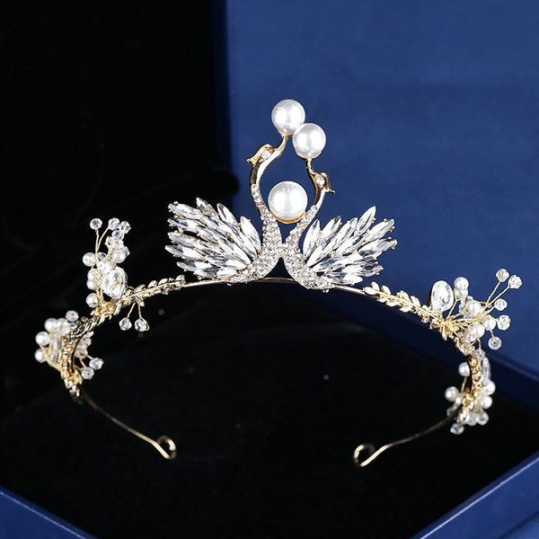 fashion new gold hair jewelry swan crystal tiaras crowns bridal wedding women ornaments pearl diadem hair accessories gifts, Golden;white
fashion new gold hair jewelry swan crystal tiaras crowns bridal wedding women ornaments pearl diadem hair accessories gifts, Golden;white