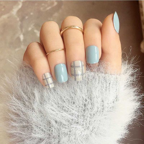 24 pcs/set blue grey style diy art short fake sticker nail tips acrylic false stickers with glue gel @me88, Red;gold
24 pcs/set blue grey style diy art short fake sticker nail tips acrylic false stickers with glue gel @me88, Red;gold