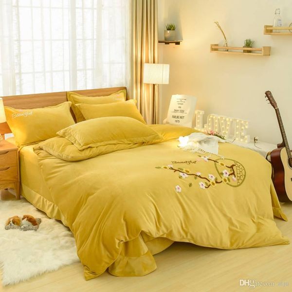 good quality satin silk bedding sets flat solid color king size 4pcs duvet cover+flat sheet+pillowcase twin si 66666666
good quality satin silk bedding sets flat solid color king size 4pcs duvet cover+flat sheet+pillowcase twin si 66666666