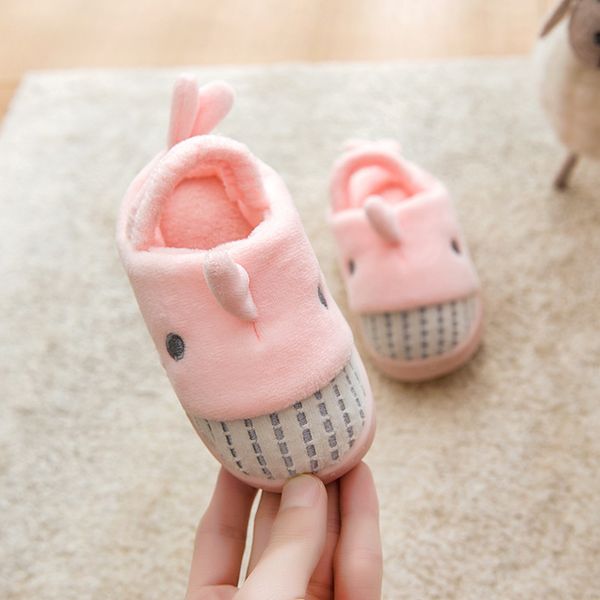 children slippers kids girls winter home indoor anti-slip cute cartoon warm baby boy girl toddler shoes with soft bottom, Black;grey
children slippers kids girls winter home indoor anti-slip cute cartoon warm baby boy girl toddler shoes with soft bottom, Black;grey