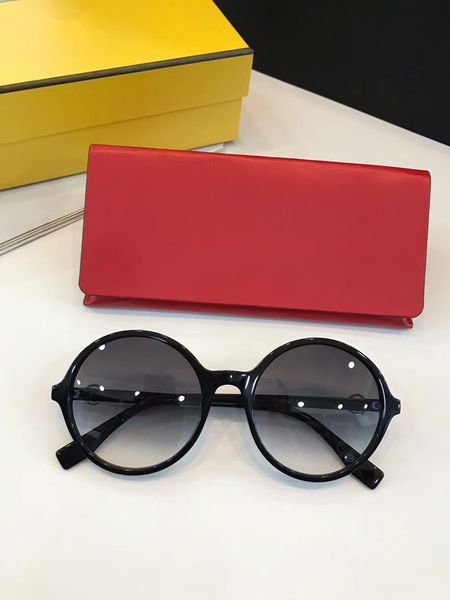 new fashion women sunglasses 0319 men sunglasses simple and generous men sun glasses outdoor uv400 protection eyewear with case, White;black
new fashion women sunglasses 0319 men sunglasses simple and generous men sun glasses outdoor uv400 protection eyewear with case, White;black