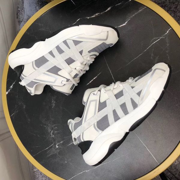 with box sneaker casual shoes trainers fashion sports shoes leather boots sandals slippers vintage air for man woman da2901, Black
with box sneaker casual shoes trainers fashion sports shoes leather boots sandals slippers vintage air for man woman da2901, Black