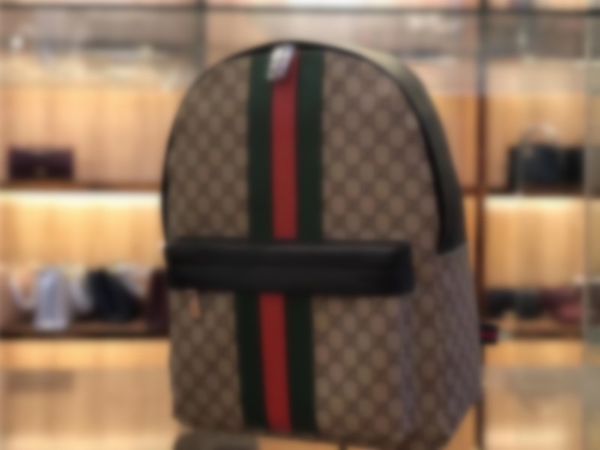 100611leather classic fashion handbag card bag zero wallet men's and women's backpacks single shoulder bag
100611leather classic fashion handbag card bag zero wallet men's and women's backpacks single shoulder bag
