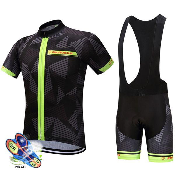 2019 cycling jersey set men's style short sleeves cycling clothing sportswear outdoor mtb ropa ciclismo bike clothing, Black;blue
2019 cycling jersey set men's style short sleeves cycling clothing sportswear outdoor mtb ropa ciclismo bike clothing, Black;blue