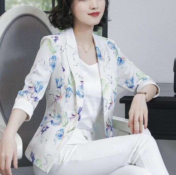 2018 autumn new arrival leisure plus size s-xxxxl style flower printed half sleeve woman business suit coat, Black;brown
2018 autumn new arrival leisure plus size s-xxxxl style flower printed half sleeve woman business suit coat, Black;brown