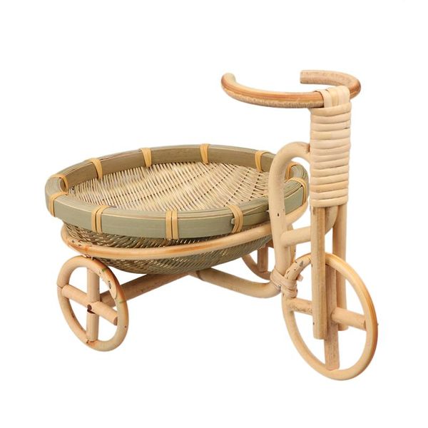 1pc handmade bamboo woven storage basket tricycle shape storage holder container for fruit candy 
1pc handmade bamboo woven storage basket tricycle shape storage holder container for fruit candy