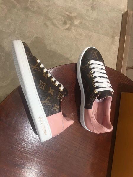 ll6 new limited edition french series high-end women s casual shoes, fashion women s boots, high-quality sports shoes, delivery 36-40, Black
ll6 new limited edition french series high-end women s casual shoes, fashion women s boots, high-quality sports shoes, delivery 36-40, Black