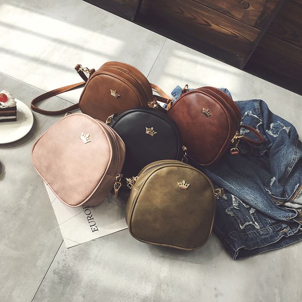women's bag 2020 new women's bag fashion crown small square female wild retro shoulder slung pu
women's bag 2020 new women's bag fashion crown small square female wild retro shoulder slung pu