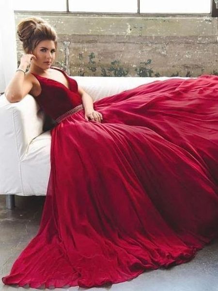 simple deep v-neck sleeveless burgundy prom dresses a-line formal gowns and evening dresses with beaded empire waist party dresses cheap, Black
simple deep v-neck sleeveless burgundy prom dresses a-line formal gowns and evening dresses with beaded empire waist party dresses cheap, Black