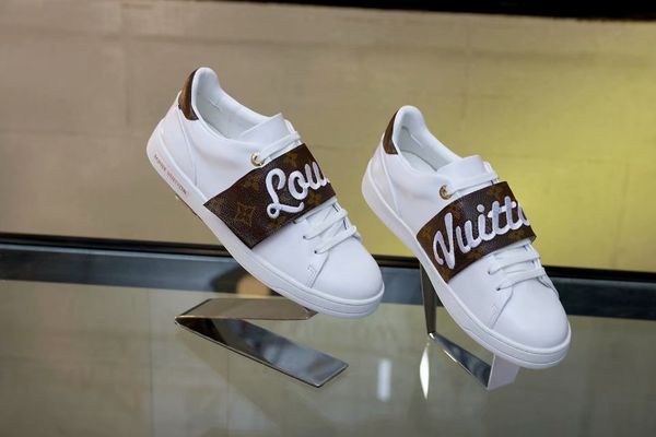 the latest womens shoes luxury6 genuine leather fashion white womens casual shoes real leather shoes quality comfortable breathable sneakes, Black
the latest womens shoes luxury6 genuine leather fashion white womens casual shoes real leather shoes quality comfortable breathable sneakes, Black