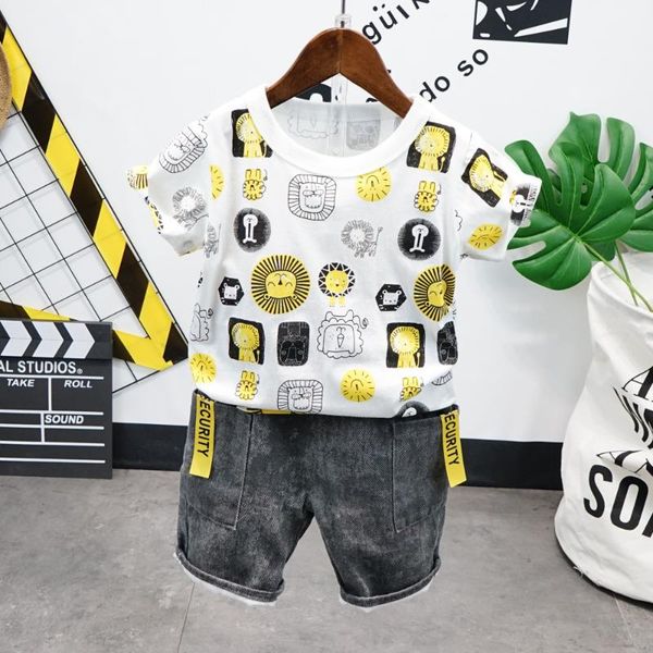 2020 summer boy causal t-shirt + shorts two-piece flower boys clothing baby boy sets children's set kid's ports suits 75, White
2020 summer boy causal t-shirt + shorts two-piece flower boys clothing baby boy sets children's set kid's ports suits 75, White