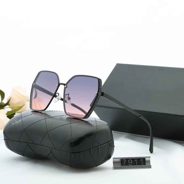 fashion designer womens sunglasses summer woman sunglasses uv400 7911 5 colors option highly quality with box
fashion designer womens sunglasses summer woman sunglasses uv400 7911 5 colors option highly quality with box