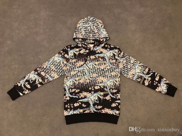 Capuz e Moletons honer01
Capuz e Moletons honer01