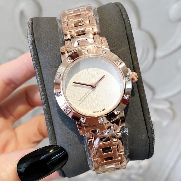2020 hign quality new fashion lady watch with diamond luxury women wristwatch stainless steel japan movement dress bracelet watch wholesale, Slivery;brown
2020 hign quality new fashion lady watch with diamond luxury women wristwatch stainless steel japan movement dress bracelet watch wholesale, Slivery;brown