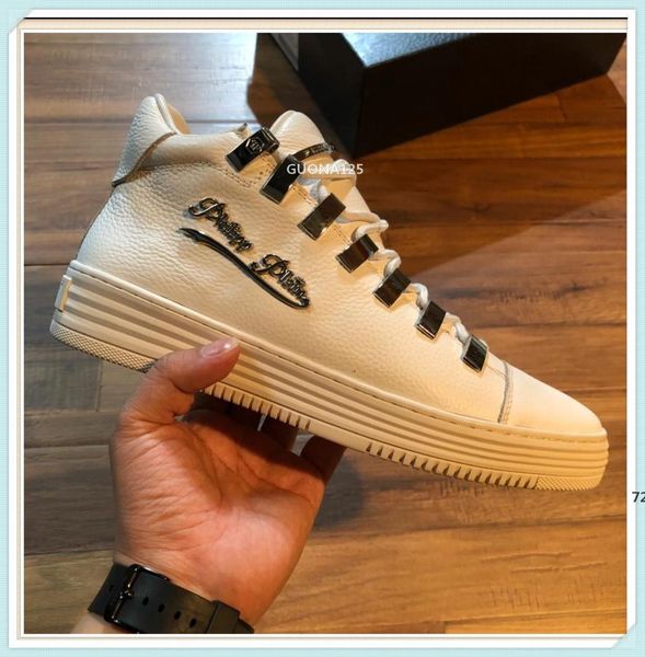 luxury designer g2 men's shoes luxury flat running sneakers fashion lace-up sports leather casual men's shoes original shoe bo, Red;white
luxury designer g2 men's shoes luxury flat running sneakers fashion lace-up sports leather casual men's shoes original shoe bo, Red;white