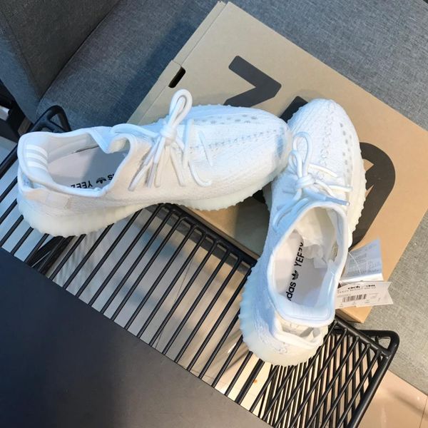 yeeyz casual shoes for men momen, pure white wild coconut shoes for men and women ,fashion weaving vamp outdoor shoes size 36-45, Black
yeeyz casual shoes for men momen, pure white wild coconut shoes for men and women ,fashion weaving vamp outdoor shoes size 36-45, Black