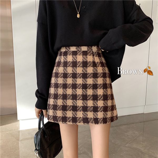 autumn winter plaid mini skirt women elegant wool skirt short zipper warp pencil high waist plus size vintage w290, Black
autumn winter plaid mini skirt women elegant wool skirt short zipper warp pencil high waist plus size vintage w290, Black