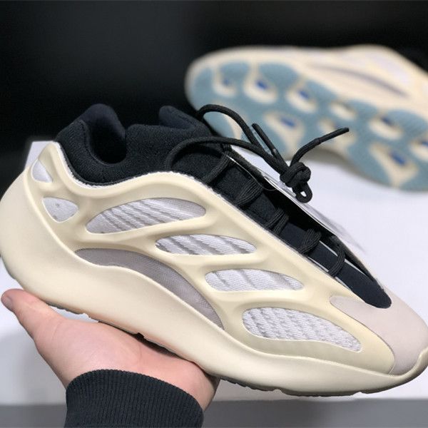 kanye west 700 v3 azael men runnning shoes foam runner racer sports trainers women white skeleton designer sneaker
kanye west 700 v3 azael men runnning shoes foam runner racer sports trainers women white skeleton designer sneaker