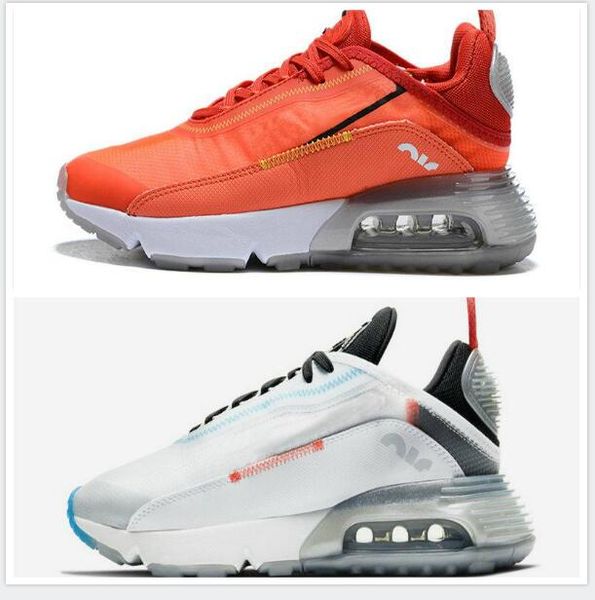 2020 fashion mens trainers 2090 og women running shoes triple white black jogging hiking sports sneakers airs size 36-45
2020 fashion mens trainers 2090 og women running shoes triple white black jogging hiking sports sneakers airs size 36-45