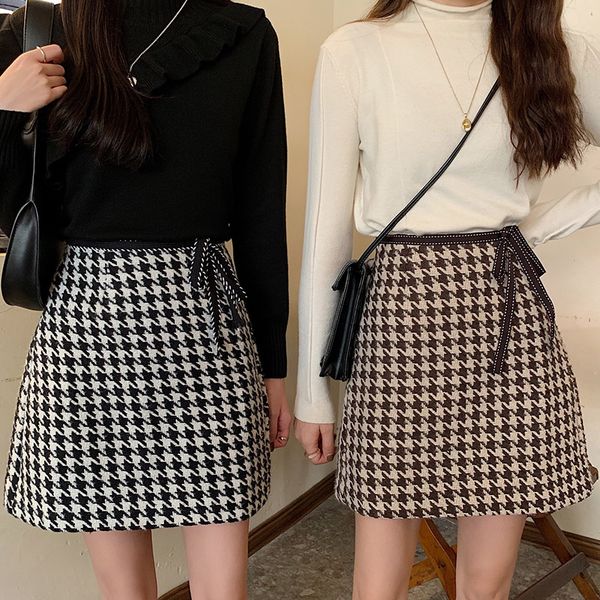 2020 fashion autumn winter women skirt casual dress retro plaid skirt bow high waist slim, Black
2020 fashion autumn winter women skirt casual dress retro plaid skirt bow high waist slim, Black