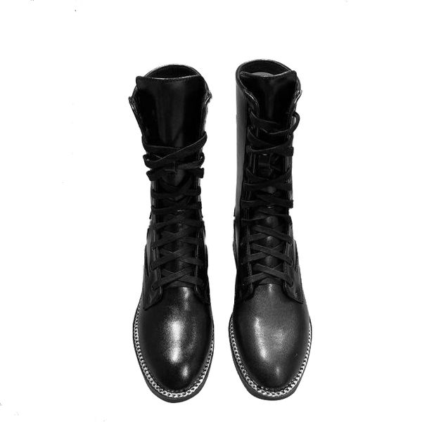 new autumn and winter explosions fashionable women shoes lace up platform black boots size 35-40 original packaging
new autumn and winter explosions fashionable women shoes lace up platform black boots size 35-40 original packaging
