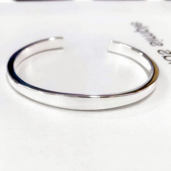 bracelet plane smooth solid bangle bracelets and contracted and fresh temperament fine style bracelet gift, Black
bracelet plane smooth solid bangle bracelets and contracted and fresh temperament fine style bracelet gift, Black