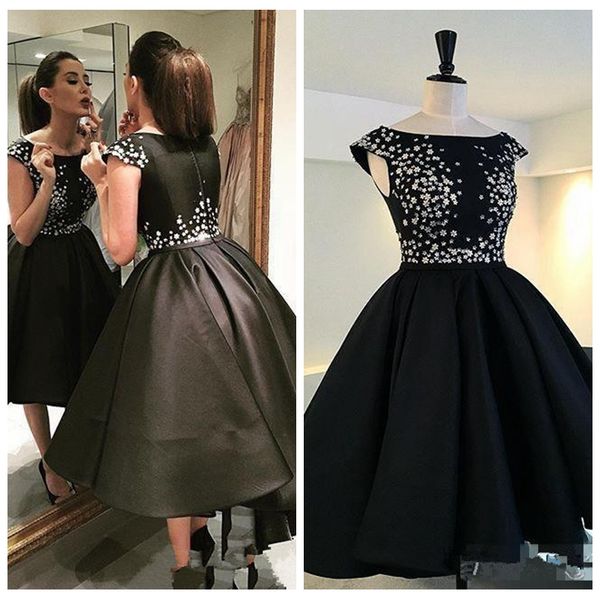 short black prom dresses 2019 ball gown satin high low prom party gowns plus size custom made women formal wear
short black prom dresses 2019 ball gown satin high low prom party gowns plus size custom made women formal wear