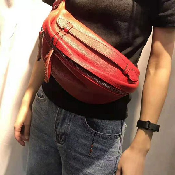 100% genuine leather waist bag women messenger bags fashion chains female zipper small purse phone key pouch chest belt bag
100% genuine leather waist bag women messenger bags fashion chains female zipper small purse phone key pouch chest belt bag