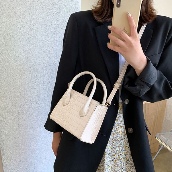 новый scrub кожа мини crossbody сумка для женщин 2020 простого стиль плечо сумки lady travel сумка mini totes
новый scrub кожа мини crossbody сумка для женщин 2020 простого стиль плечо сумки lady travel сумка mini totes