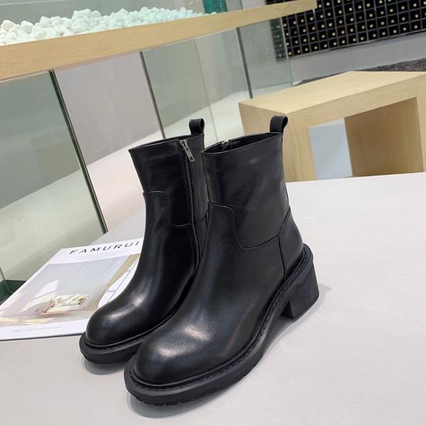 new autumn and winter explosions fashion classic wild knight boots 100% genuine leather shoes size35-40 original packaging, Black
new autumn and winter explosions fashion classic wild knight boots 100% genuine leather shoes size35-40 original packaging, Black