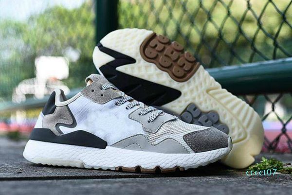 2019 niew jogger shoe mens running shoes ultra 3m reflective womens night runner sneakers outdoor trainers designer athletic shoes ct07
2019 niew jogger shoe mens running shoes ultra 3m reflective womens night runner sneakers outdoor trainers designer athletic shoes ct07