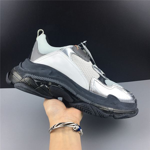 2019 new luxury paris triple s running shoes luxe sliver crystal fashion designer new mens women casual clunky sneakers with box
2019 new luxury paris triple s running shoes luxe sliver crystal fashion designer new mens women casual clunky sneakers with box